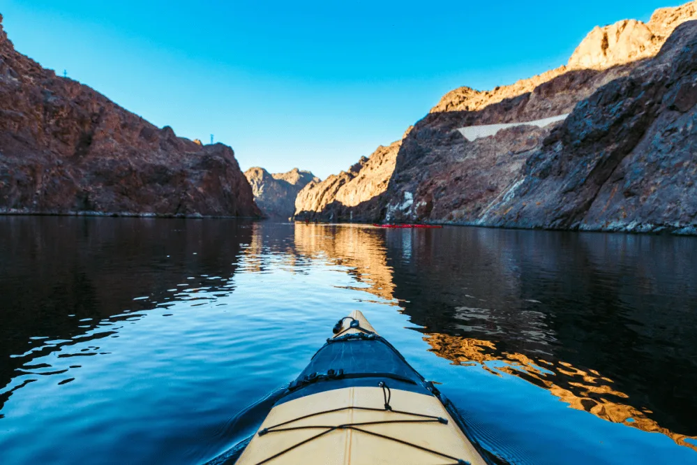 River kayaking in Las Vegas. Supporting view 1.
