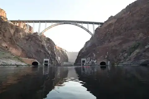 The Mike O’Callaghan–Pat Tillman bridge spanning Black Canyon above Hoover Dam