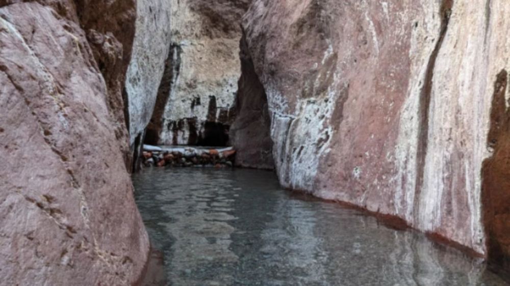 An inside view of Arizona Hot Springs.
